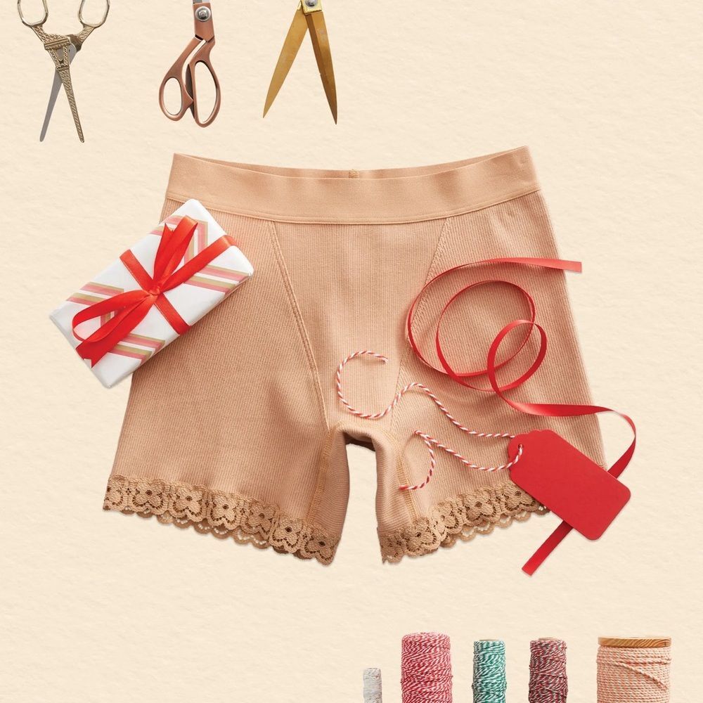Aerie Ribbed Lace Hem Boyshorts in Tan | Large